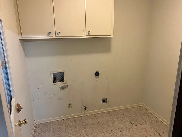 517 S Hill Ave — Photo 10