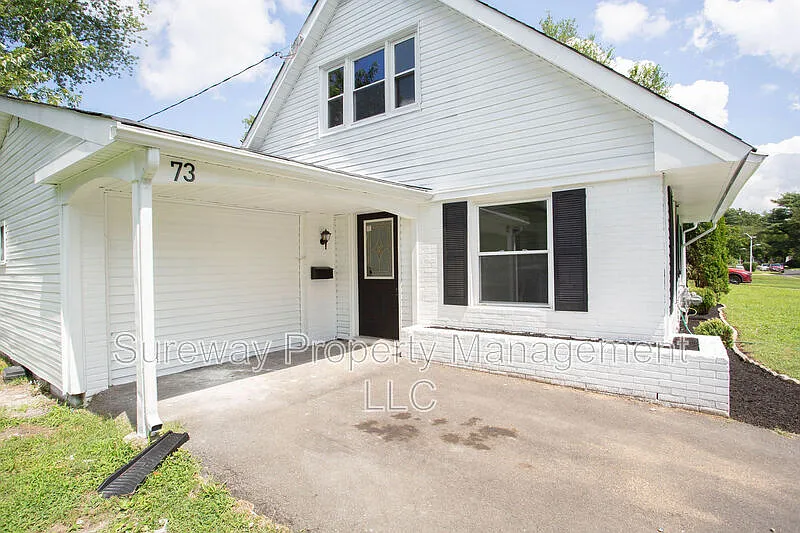 4 bed, 1.5 bath, 1624 sqft, $2,900 — Photo 3