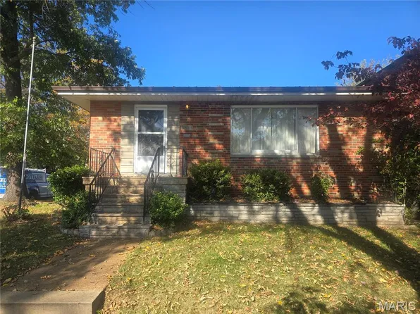 5321 Pernod Ave, Saint Louis, MO 63139
