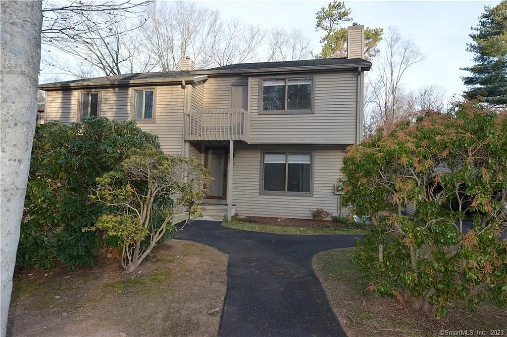 3 bed, 2.5 bath, 1686 sqft, $2,990 — Photo 1