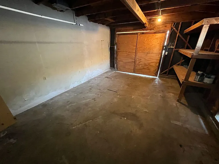 215 S D St — Photo 26