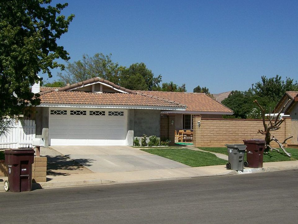 Courtesy of Park Place GMAC Real Estate