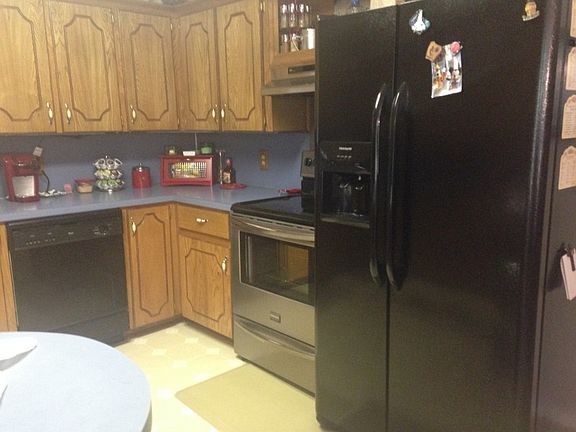 5th image of 15 Oak Forest Ln
