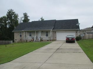 228 Batesfield Dr, Fayetteville, NC 28311