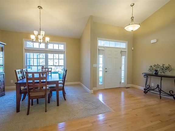3rd image of 4727 E Donington Dr