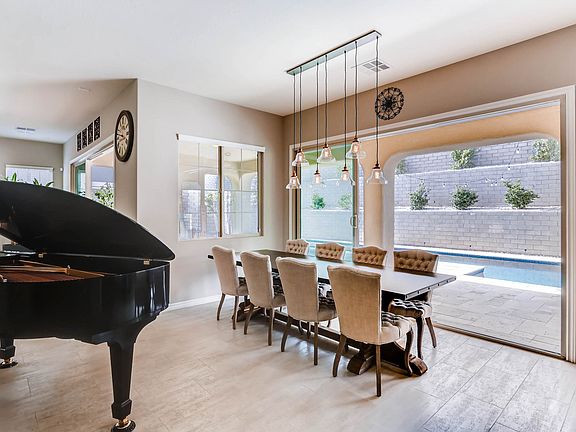 4th image of 273 Elder View Dr