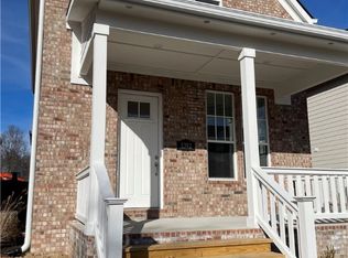 5392 Crescent St, Johnson, AR 72762