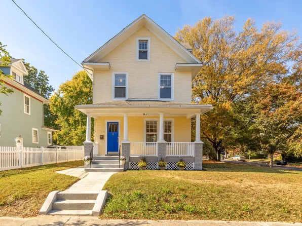 2916 16th St NE, Washington, DC 20018