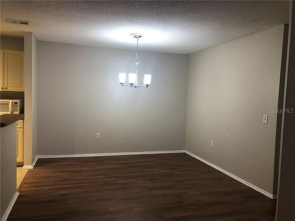 5th image of 9481 Highland Oak Dr Unit 1015