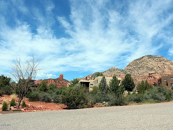 4th image of 15 Buckskin Ln