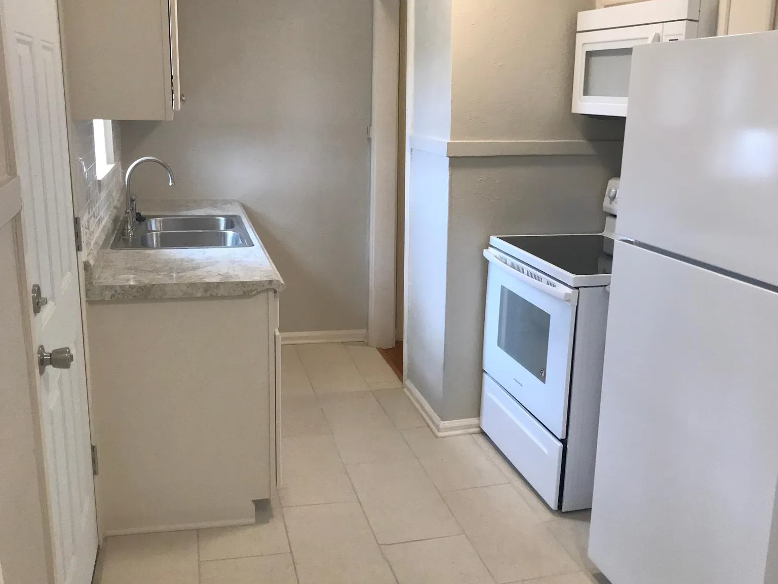 1 bed, $575 — Photo 3