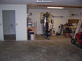 1st image of 109 Bobolink St