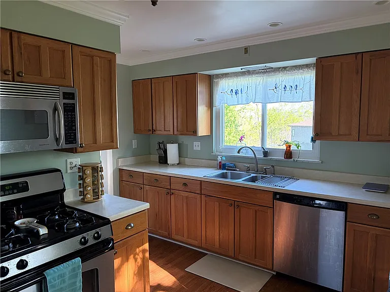 359 Dorseyville Rd — Photo 9