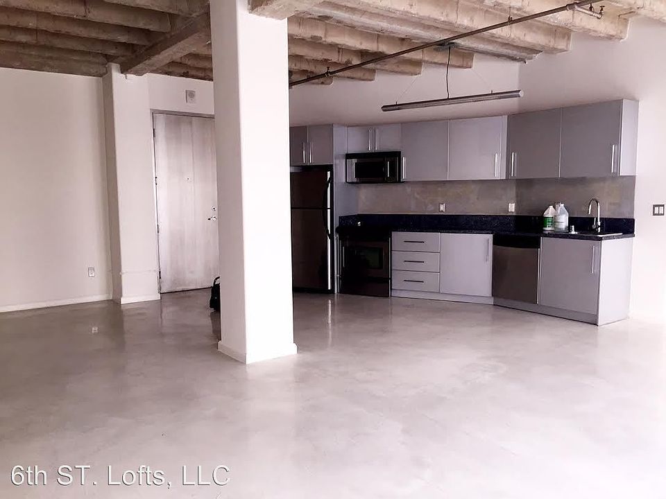 2nd image of 548 S Spring St APT 313