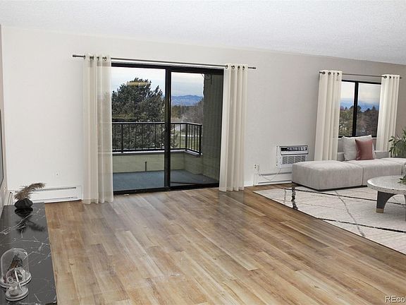 4th image of 13961 E Marina Drive Bldg 242 #409