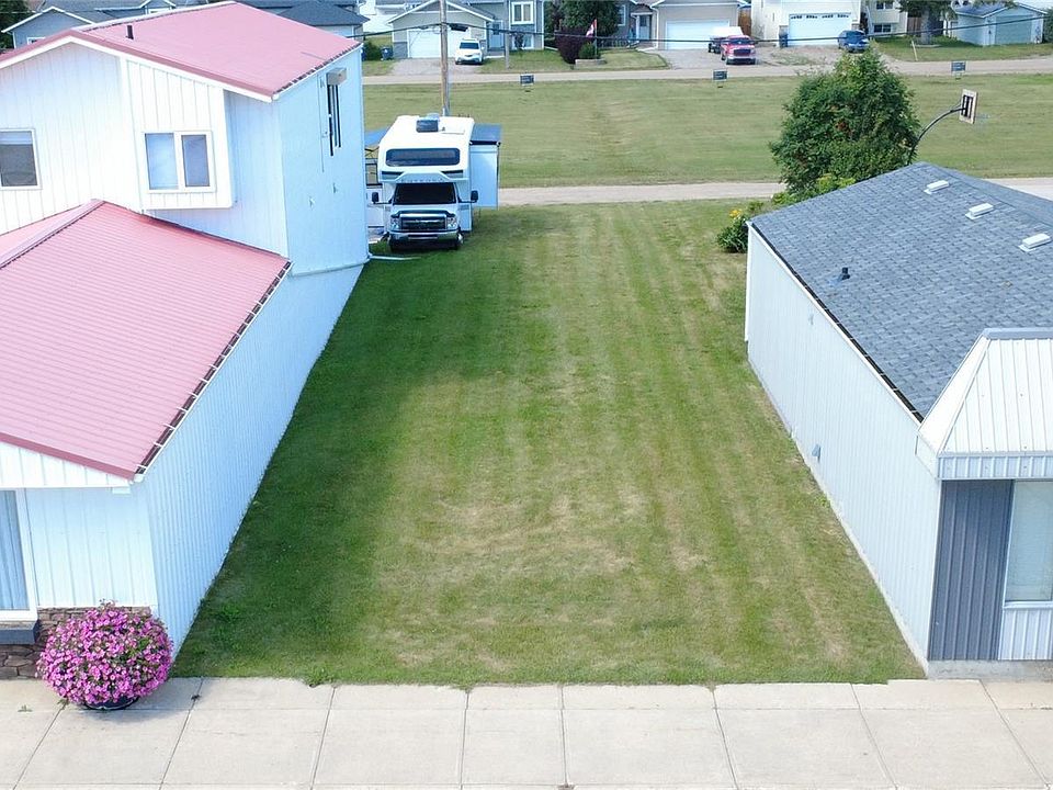 1st image of 3017 Central Ave