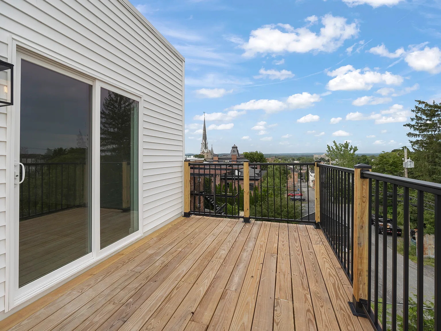 2 bed, 860 sqft, $2,850 — Photo 4