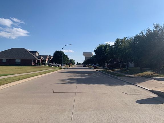 5th image of 10649 Devinstone Dr