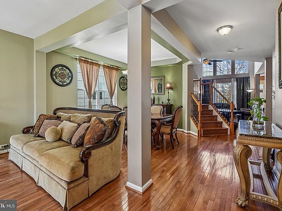 5th image of 8716 Raleigh Mews