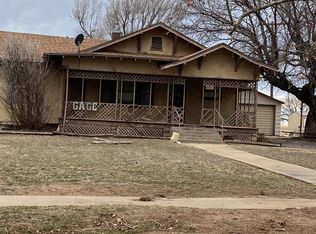 219 N 6th St, Jet, OK 73749