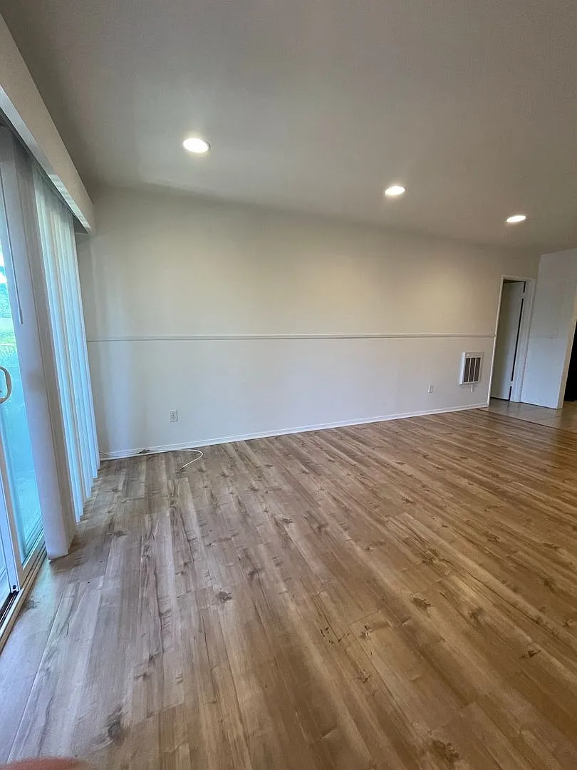 1Bed 1 Bath Great OC Location! — Photo 3