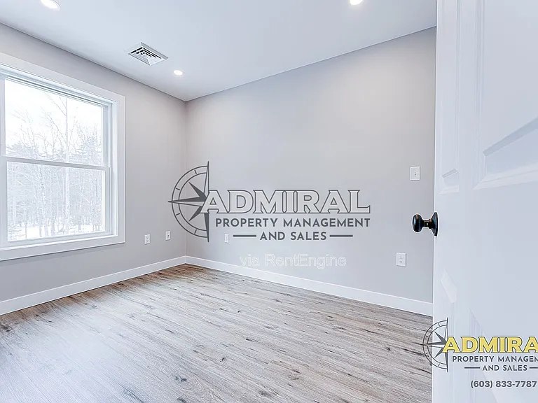 3 Strafford Rd #2 — Photo 11