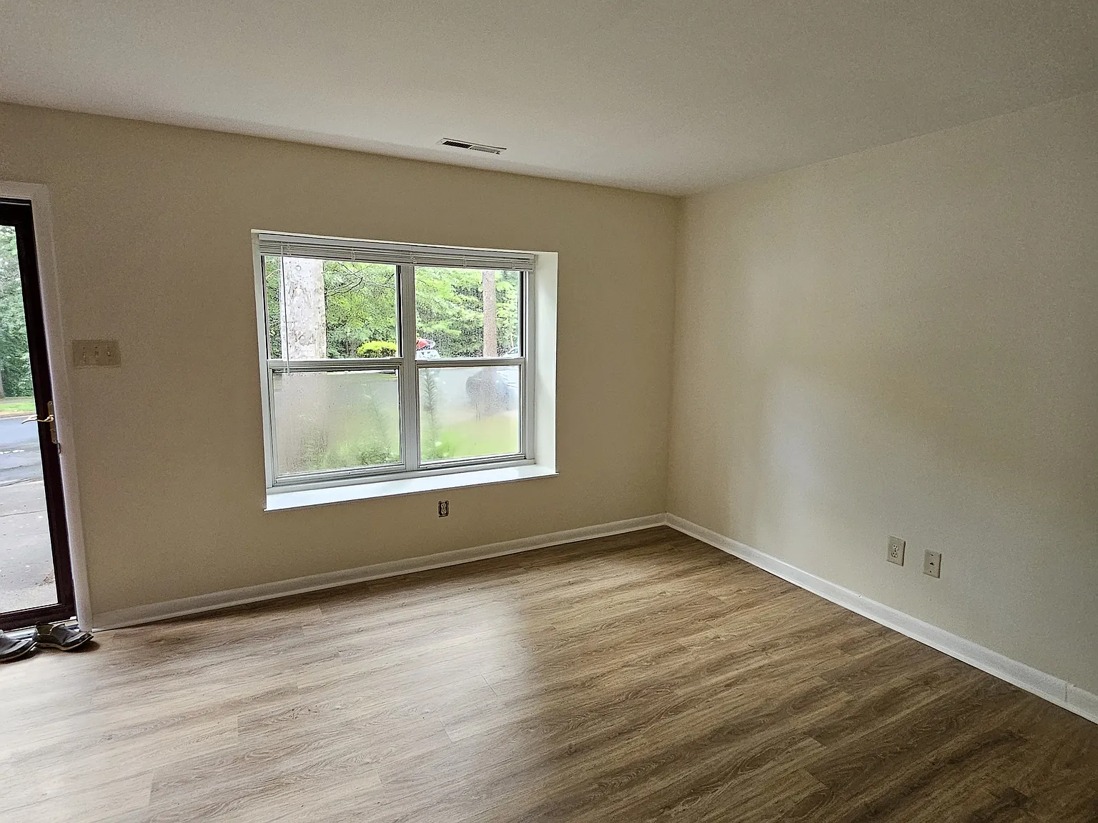 1 bed, 754 sqft, $1,525 — Photo 3