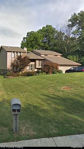 1st image of 4485 Southmoor Ln