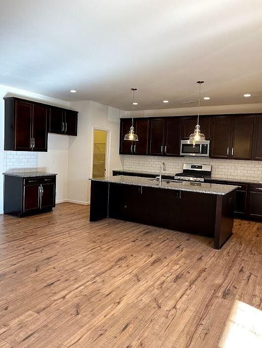 Open Kitchen