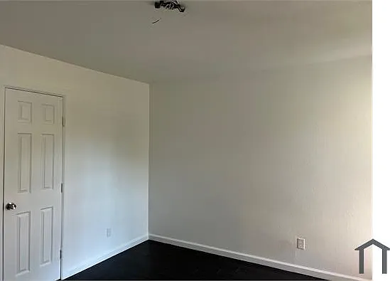 7820 Corina Dr — Photo 18
