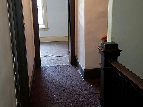 5th image of 9903 North Blvd