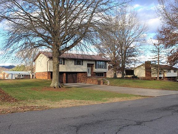 2nd image of 525 Carolina St