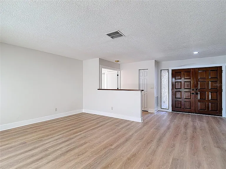 4072 Belmoor Dr — Photo 13