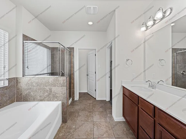 516 Cross Dr — Photo 21