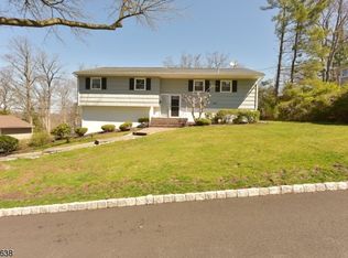 10 Barone Rd, West Orange, NJ 07052