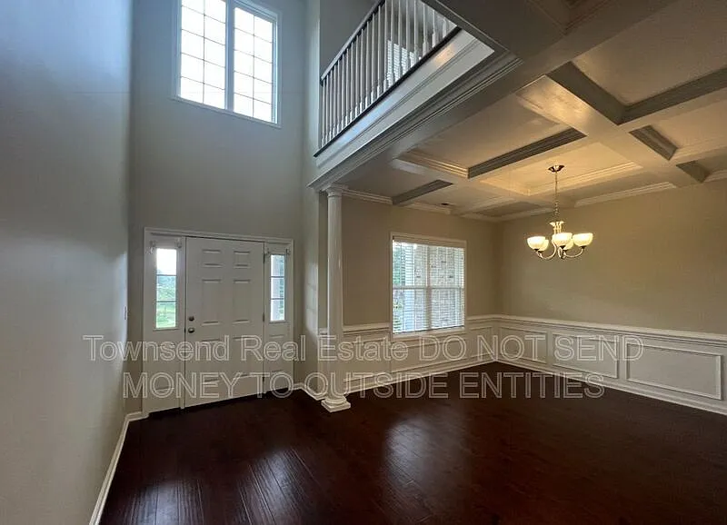 4 bed, 3.0 bath, 3234 sqft, $2,645 — Photo 3