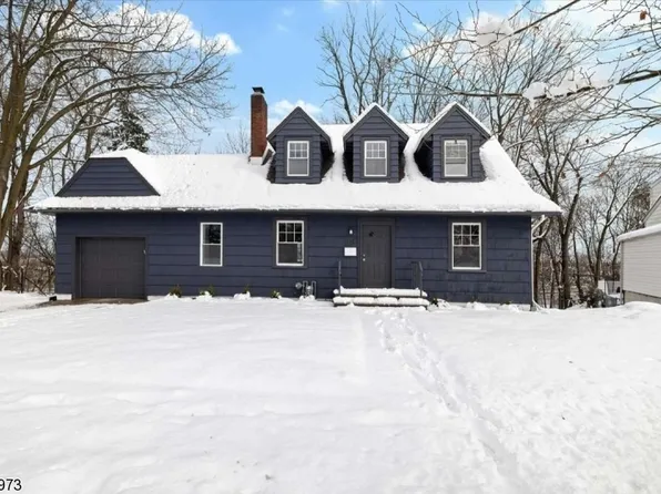 23 Maplewood Ave, Clifton City, NJ 07013