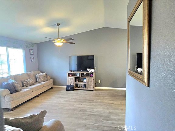 3rd image of 311 Chiapas Ave