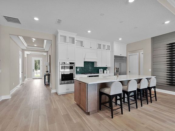 Mahogany Grand Kitchen