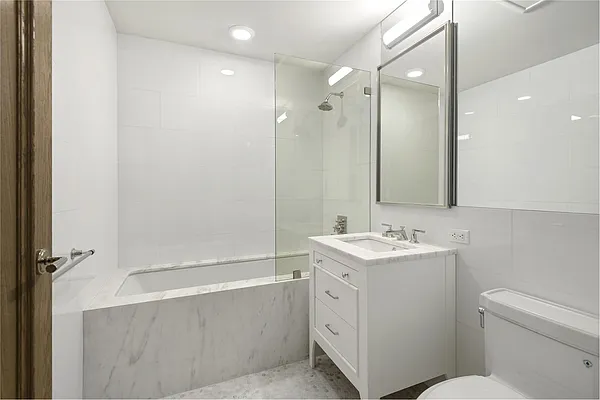 Rented by Douglas Elliman | media 41