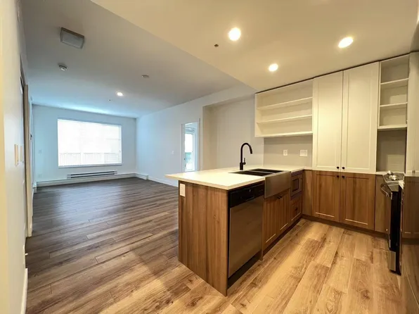 20487 65th Ave #B206, Langley, BC V2Y 3K7