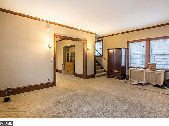 3rd image of 971 Central Ave W