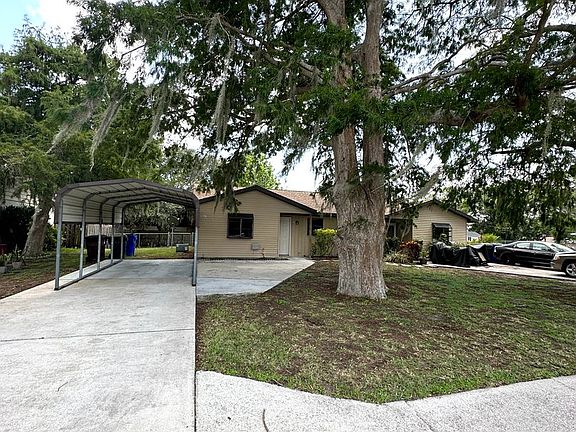 2nd image of 2619 Lakeshore Blvd