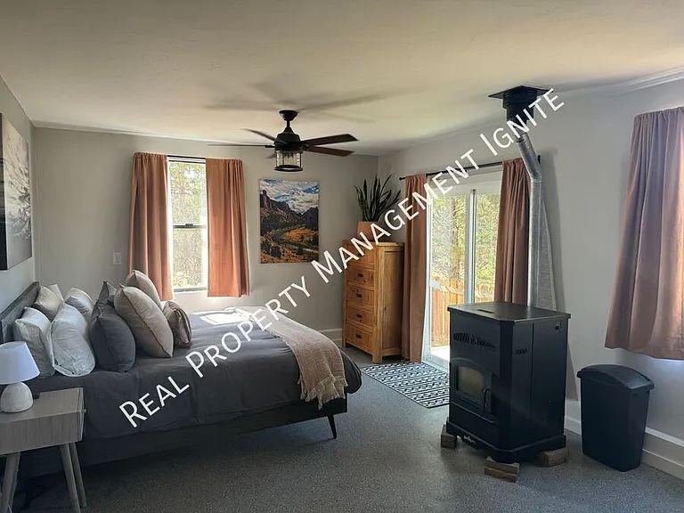 65601 Highway 20 — Photo 10