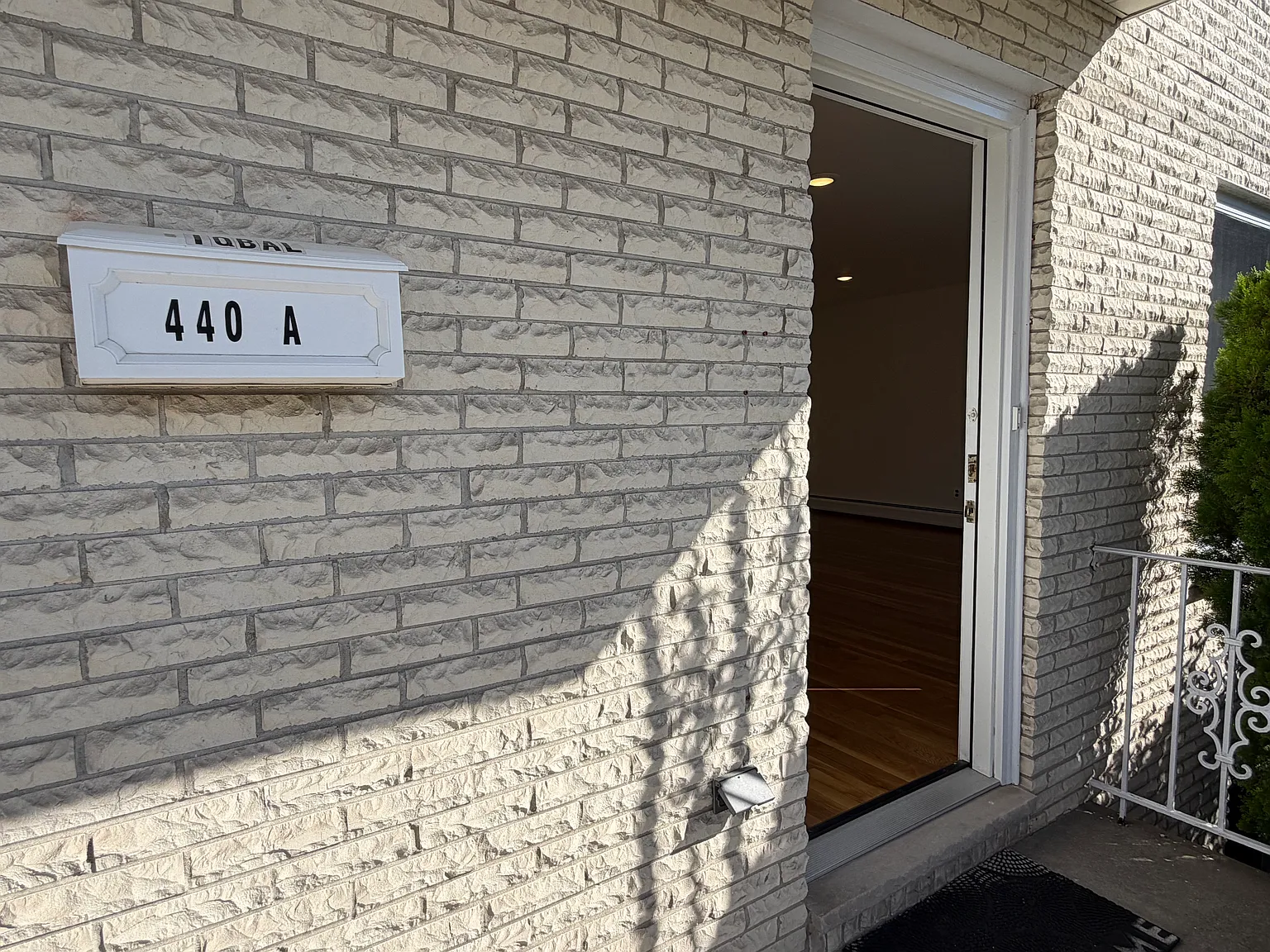 440 Brinkerhoff Ave — Photo 3