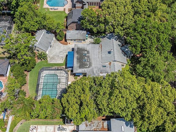 5th image of 321 Sylvan Blvd