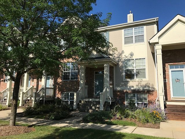 1st image of 330 Broadmoor Ln