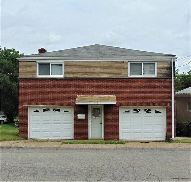 820 Etna Street in McKees Rocks. Off street covered parking!!