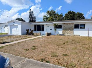 7121 SW 6th St, Pembroke Pines, FL 33023