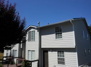 1017 Crestview Ln APT C, Mount Vernon, WA 98273